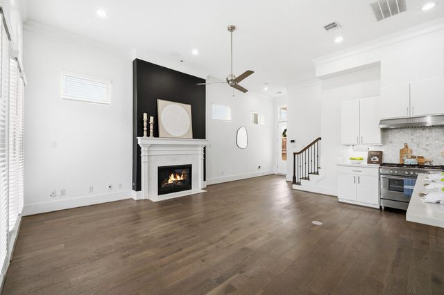 3302 Timbergrove Heights Street, Houston, TX 77008