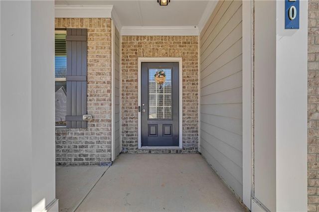 210 Hellen Valley Drive, Braselton, GA 30517