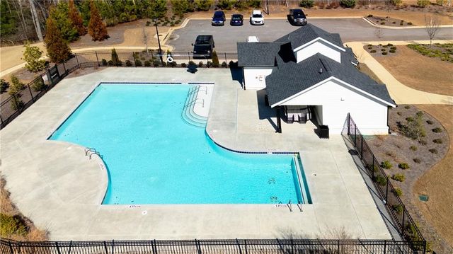 210 Hellen Valley Drive, Braselton, GA 30517