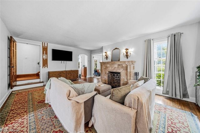 7364 Johnnycake Ridge Road, Mentor, OH 44060