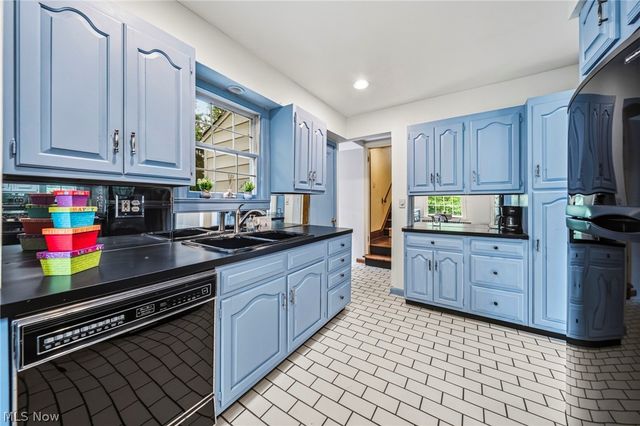 7364 Johnnycake Ridge Road, Mentor, OH 44060