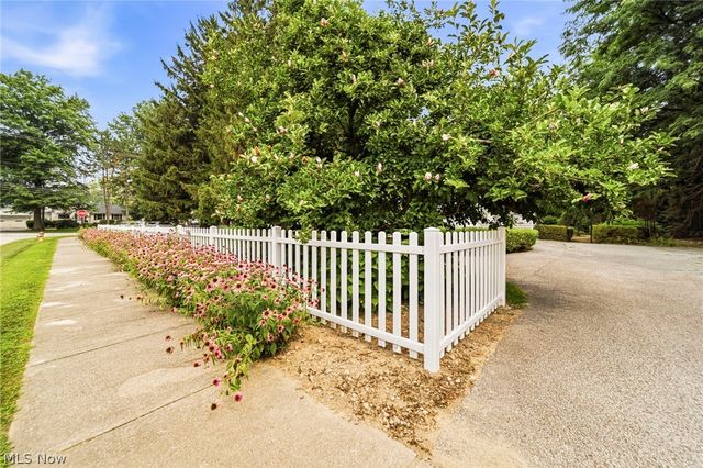 7364 Johnnycake Ridge Road, Mentor, OH 44060