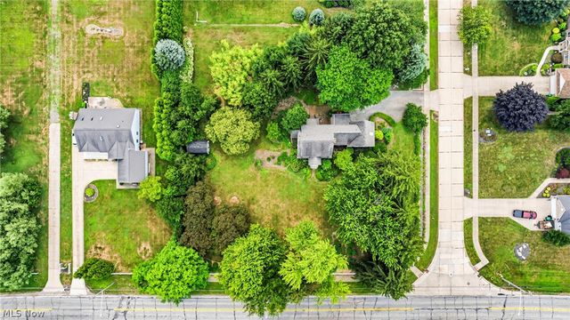 7364 Johnnycake Ridge Road, Mentor, OH 44060