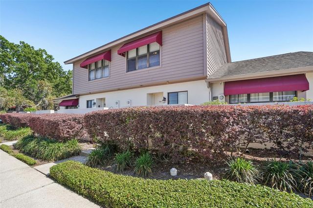 745 OAK PARK PLACE, Brandon, FL 33511