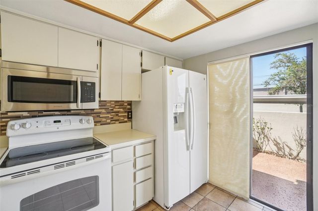 745 OAK PARK PLACE, Brandon, FL 33511