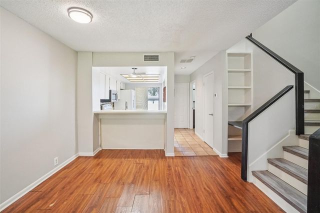 745 OAK PARK PLACE, Brandon, FL 33511