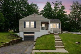 1575 Ridgeway Drive 1575 Ridgeway Drive, Springfield, OH 45506