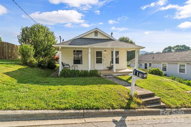 70 First Street, Canton, NC 28716
