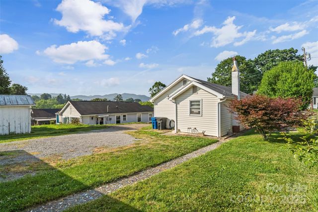 70 First Street, Canton, NC 28716