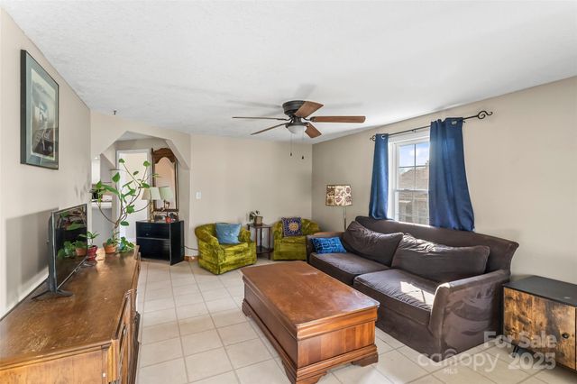 70 First Street, Canton, NC 28716