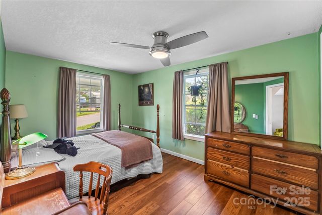 70 First Street, Canton, NC 28716