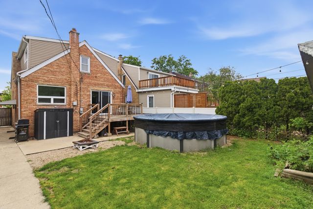2633 Rhodes Avenue, River Grove, IL 60171