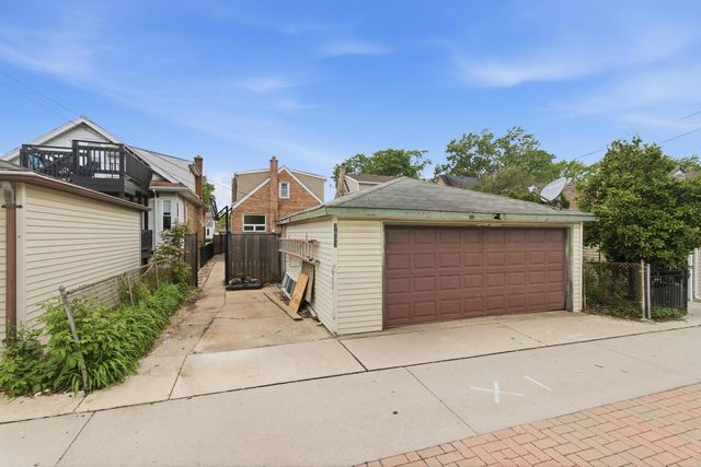 2633 Rhodes Avenue, River Grove, IL 60171