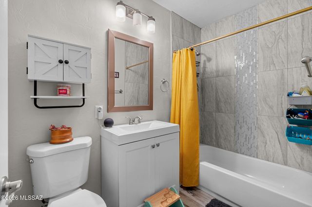 2819 E Edison Street, Tucson, AZ 85716