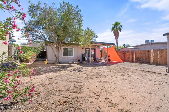 2819 E Edison Street, Tucson, AZ 85716