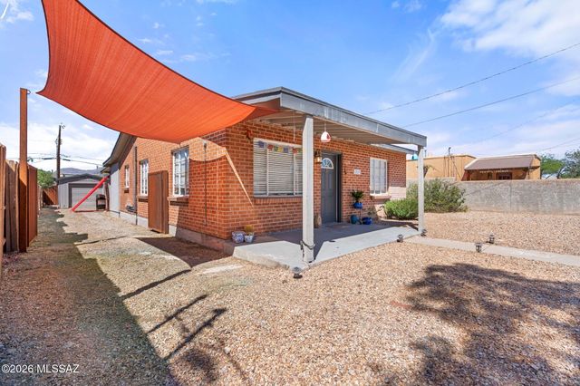 2819 E Edison Street, Tucson, AZ 85716