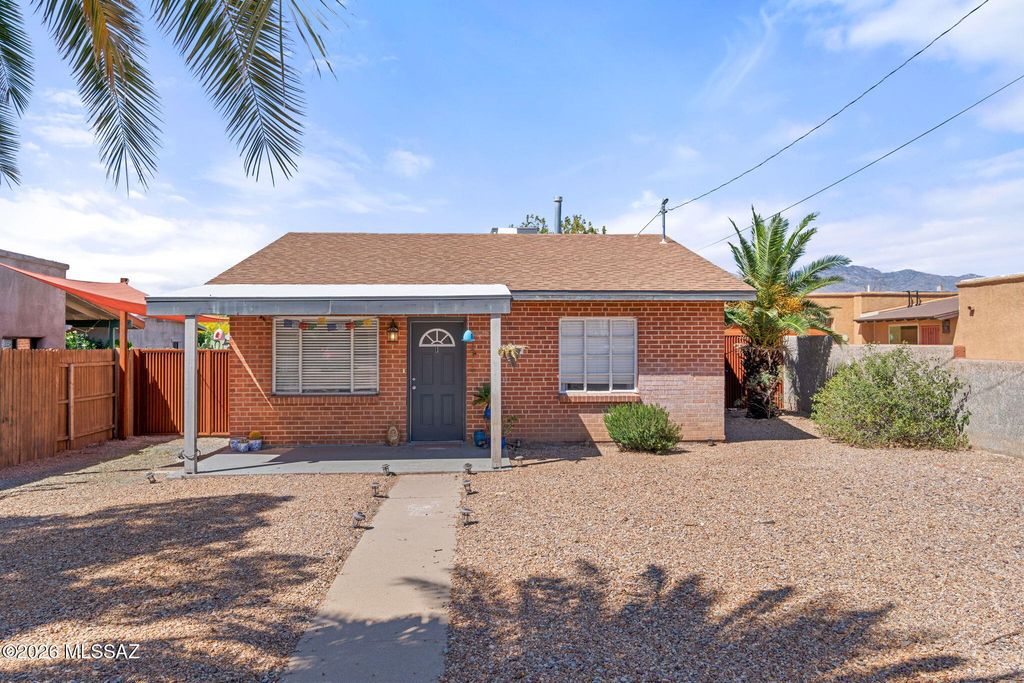 2819 E Edison Street, Tucson, AZ 85716