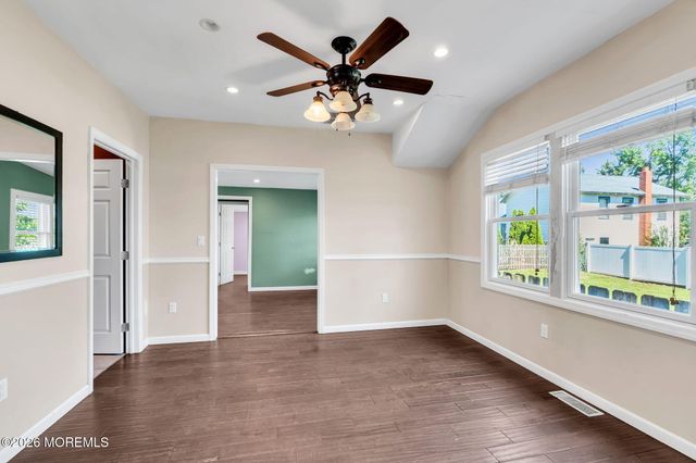 3 Bellevue Avenue, Leonardo, NJ 07737
