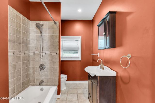 3 Bellevue Avenue, Leonardo, NJ 07737