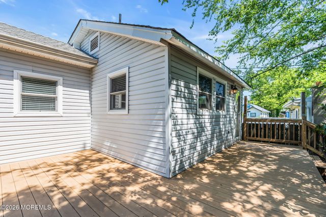 3 Bellevue Avenue, Leonardo, NJ 07737
