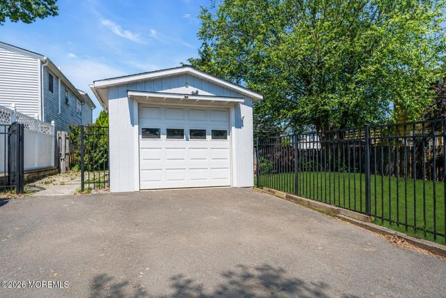 3 Bellevue Avenue, Leonardo, NJ 07737