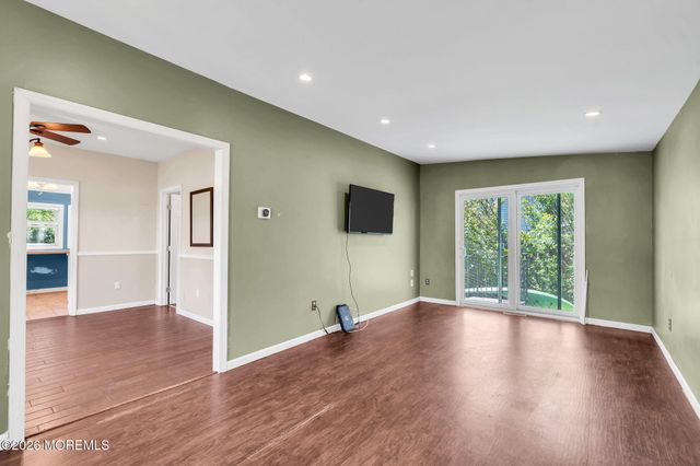 3 Bellevue Avenue, Leonardo, NJ 07737