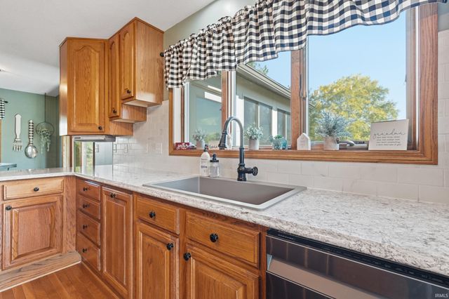 2300 S Eighth Street, Upland, IN 46989