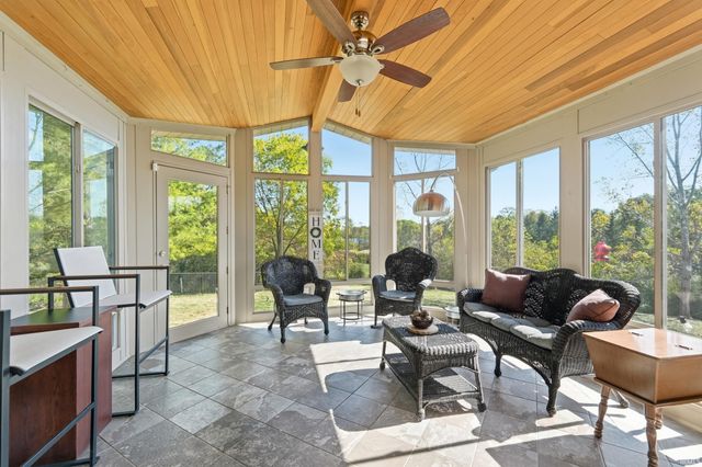 2300 S Eighth Street, Upland, IN 46989