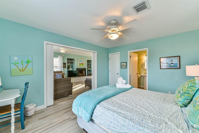 4212 Vista Road, Galveston, TX 77554