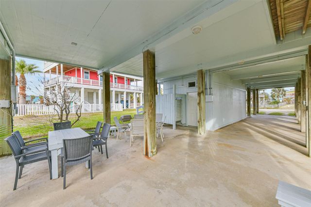 4212 Vista Road, Galveston, TX 77554