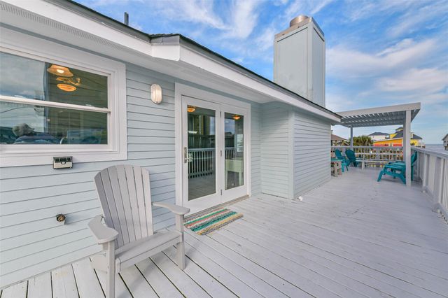 4212 Vista Road, Galveston, TX 77554