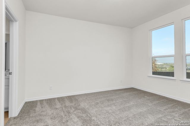 9427 LOCHRIDGE PIKE, Converse, TX 78109