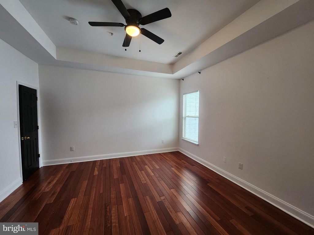 Image 13 of property listing at 127 ALBEMARLE ST #36, Baltimore, MD 21202