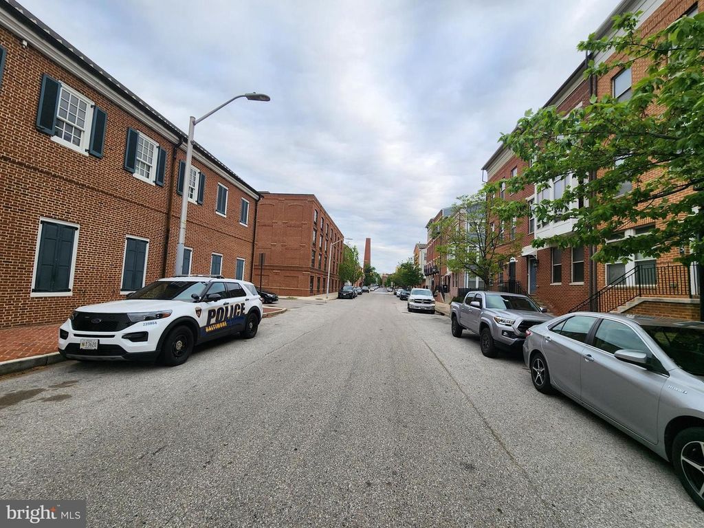 Image 29 of property listing at 127 ALBEMARLE ST #36, Baltimore, MD 21202