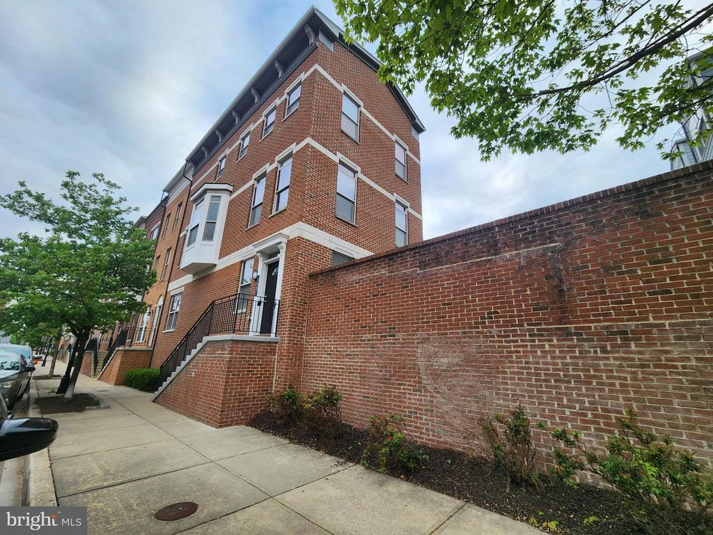 Image 31 of property listing at 127 ALBEMARLE ST #36, Baltimore, MD 21202