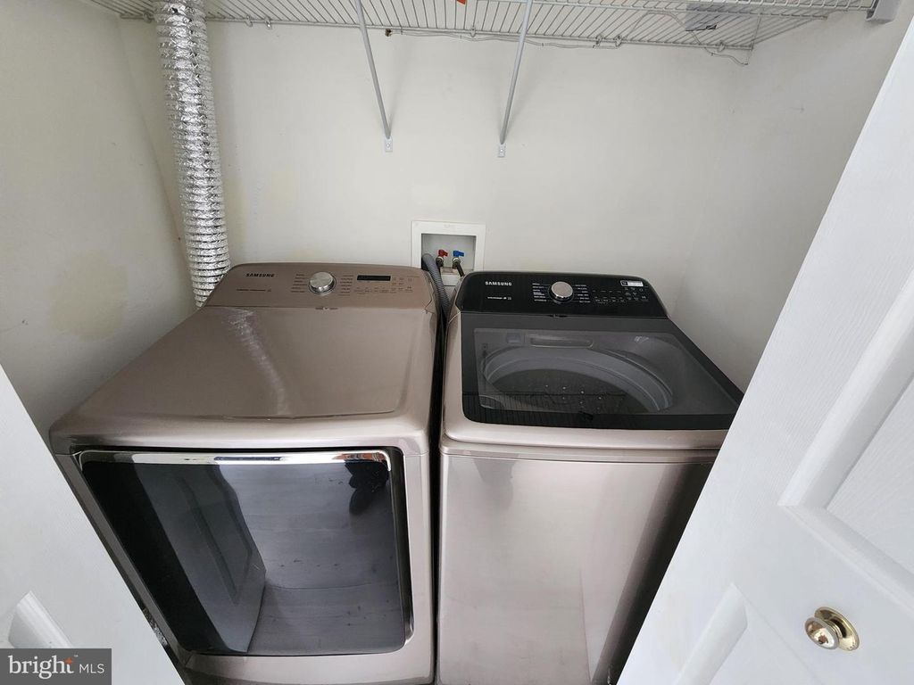 Image 4 of property listing at 127 ALBEMARLE ST #36, Baltimore, MD 21202