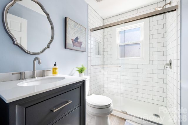 3 Valley Lane, Asheville, NC 28804