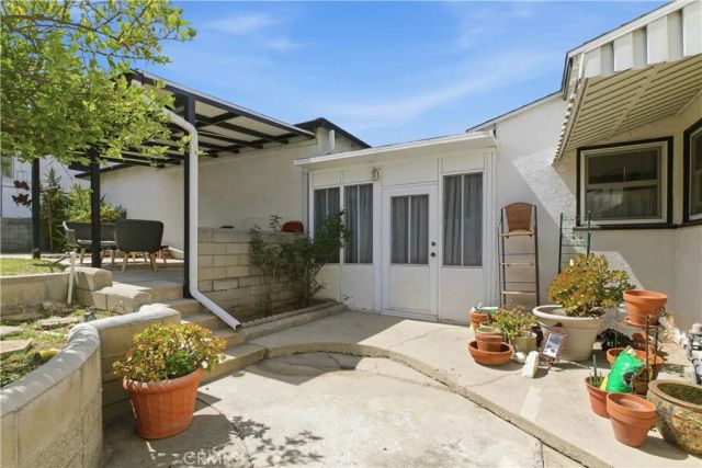 3204 Palmer Drive, Los Angeles, CA 90065
