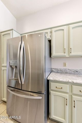 10729 E COOPERS HAWK Drive, Sun Lakes, AZ 85248