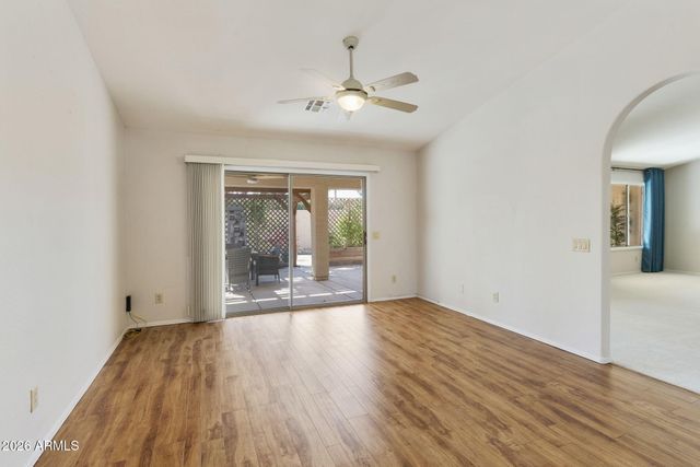 10729 E COOPERS HAWK Drive, Sun Lakes, AZ 85248