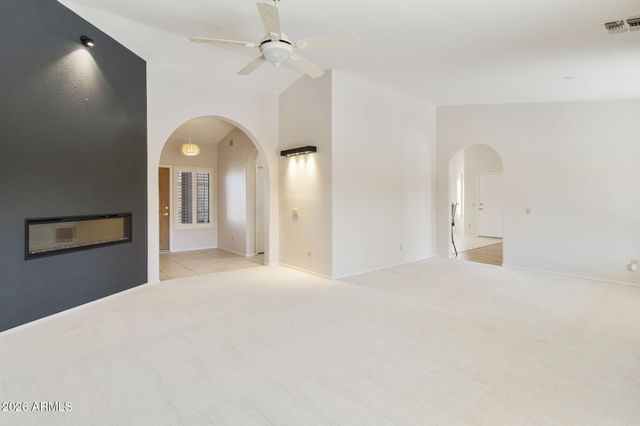 10729 E COOPERS HAWK Drive, Sun Lakes, AZ 85248