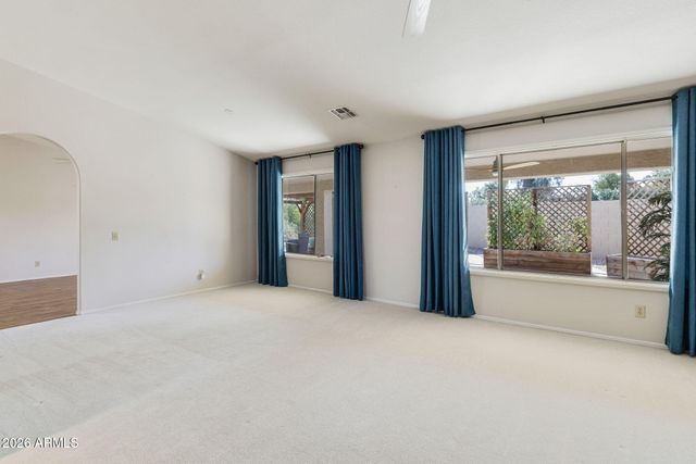 10729 E COOPERS HAWK Drive, Sun Lakes, AZ 85248