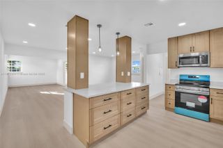 18120 NW 25th Ave, Miami Gardens, FL 33056