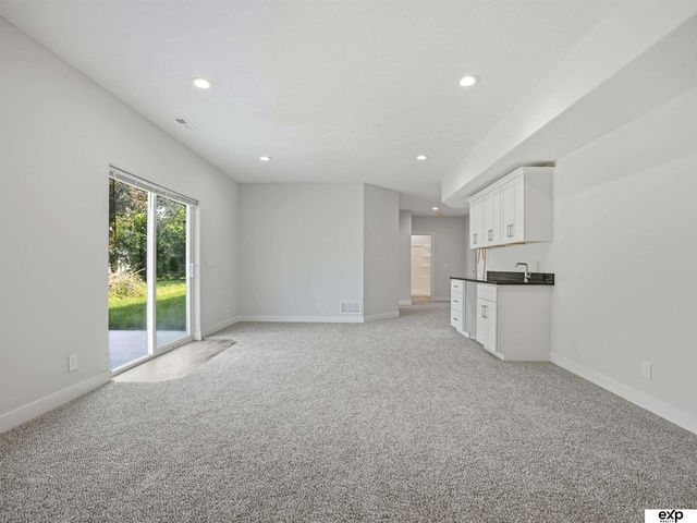 1416 2nd Avenue, Plattsmouth, NE 68048