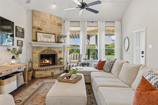 1046 Finsbury Lane, Forney, TX 75126