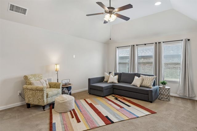 1046 Finsbury Lane, Forney, TX 75126