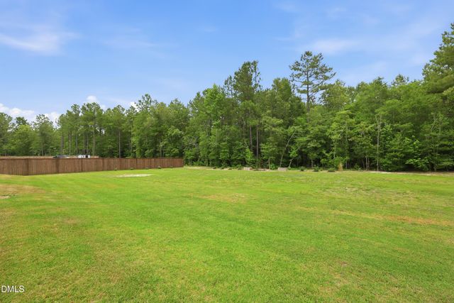 72 Edes Court, Cameron, NC 28326