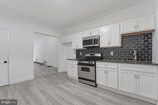 814 N CURLEY ST, Baltimore, MD 21205