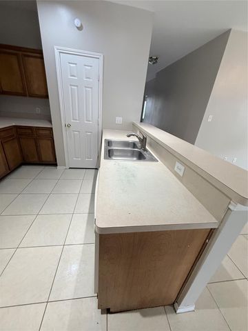 12818 Magenta Oaks Drive, Houston, TX 77072