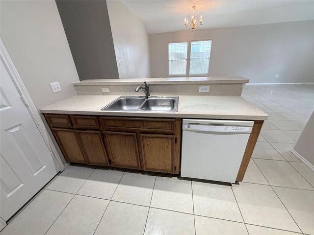 12818 Magenta Oaks Drive, Houston, TX 77072